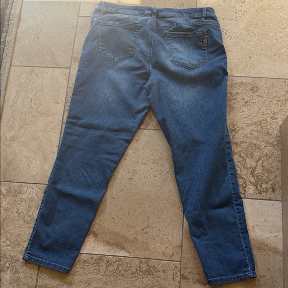 1822 Denim Women's Dark Blue Skinny Jeans - Picture 3 of 3